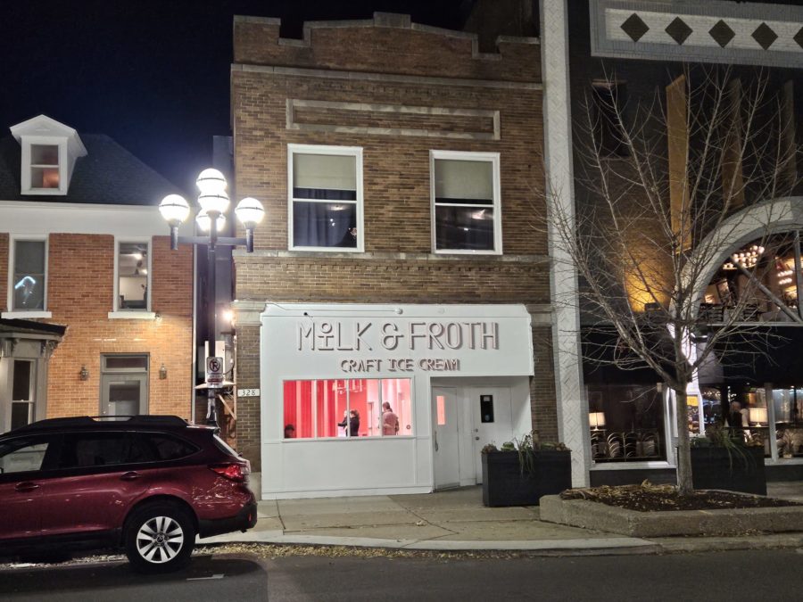 Milk & Froth at night. Photo by Drew Saunders. 