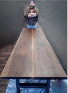 A photo of a table.