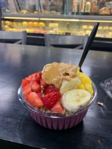 smoothie bowl with banana and strawberry