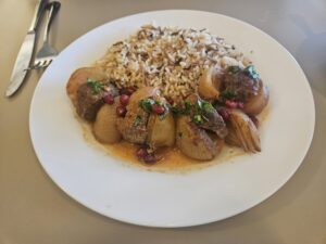 The onion kebab plate at Ayse's. Photo by Drew Saunders.
