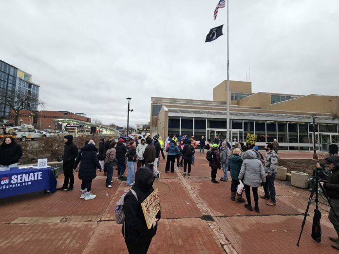 Ann Arbor Against Ice. Photo by Drew Saunders.