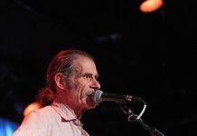 Ann Arbor Pays Tribute to Dick Siegel at The Ark on March 22
