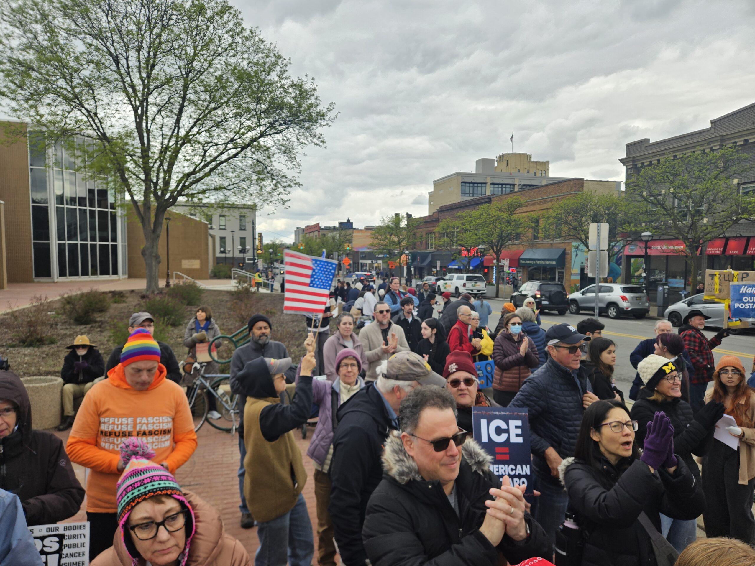 Resource Rallies and the Possibility of a General Strike